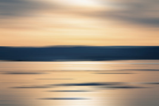 INVISIBLE ICEBERGS XXL