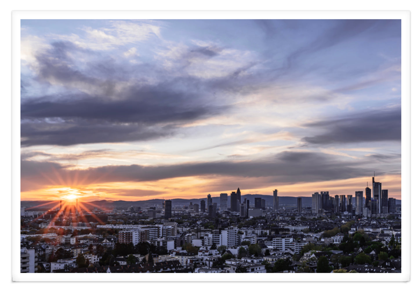 SUNSET ON BEAUTIFUL FRANKFURT XXL