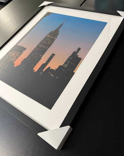 THE SUNRISE IN MANHATTAN