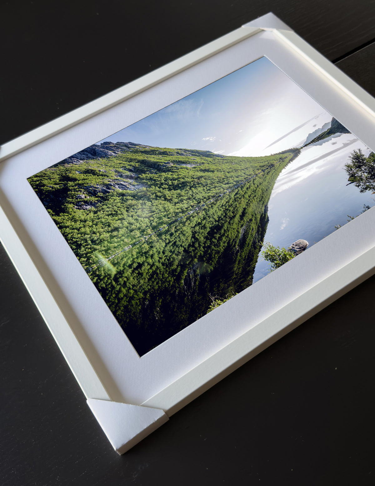 Fotodruck in Fine Art – IM INNEREN DES TORII – Limitierte Auflage