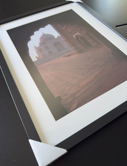 A GLIMPSE OF TAJ MAHAL