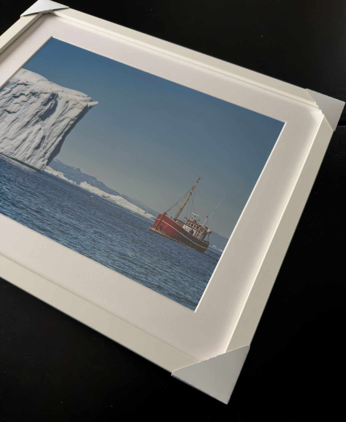 Stampa Fotografica Fine Art - RED BOAT - Edizione Limitata