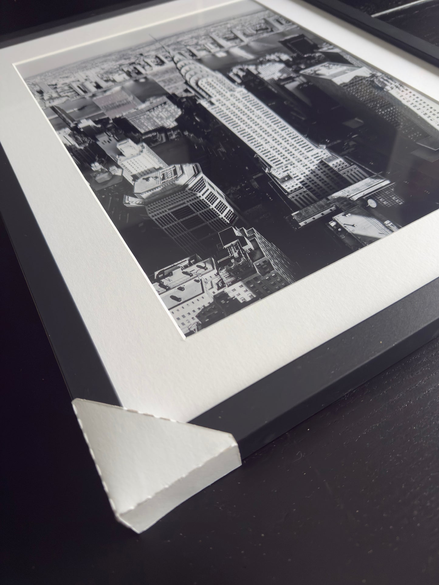 LIGHTS AND SHADOWS IN NEW YORK