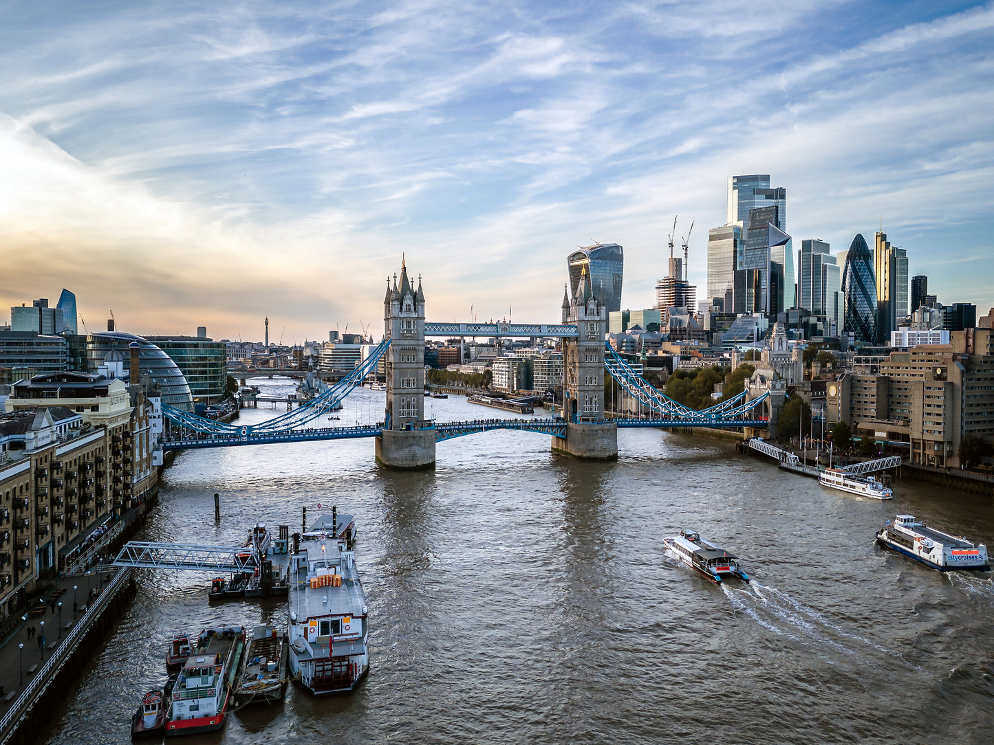 THE BEAUTIFUL TOWER BRIDGE