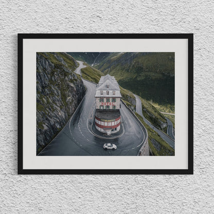 FURKAPASS WHITE SUPERCAR CLASS