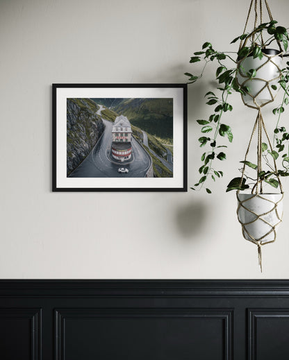 FURKAPASS WHITE SUPERCAR CLASS