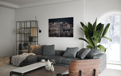 THE NIGHT IN AMSTERDAM XXL