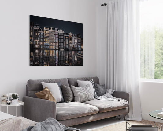 THE NIGHT IN AMSTERDAM XXL