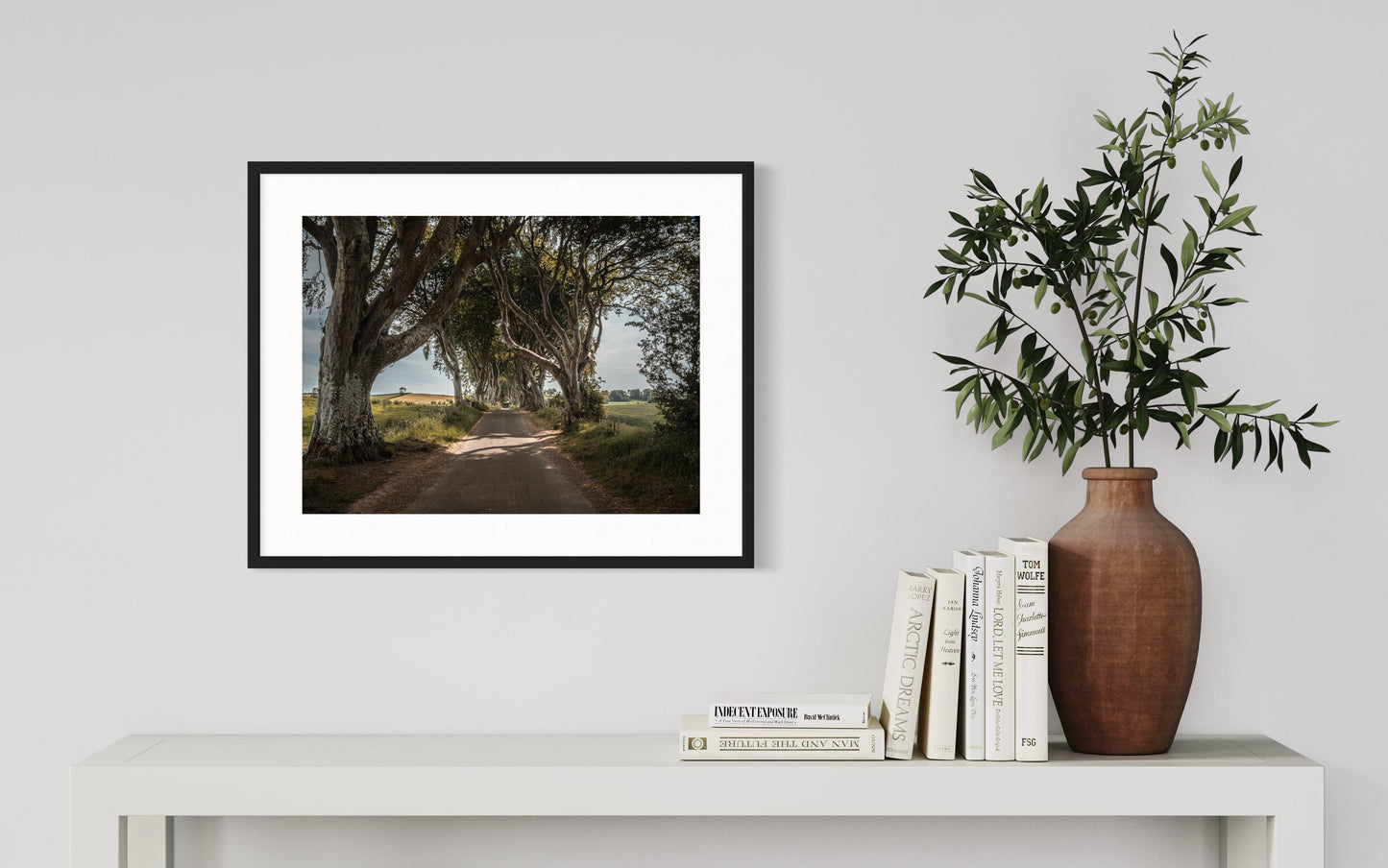 THE FANTASTIC DARK HEDGES #4