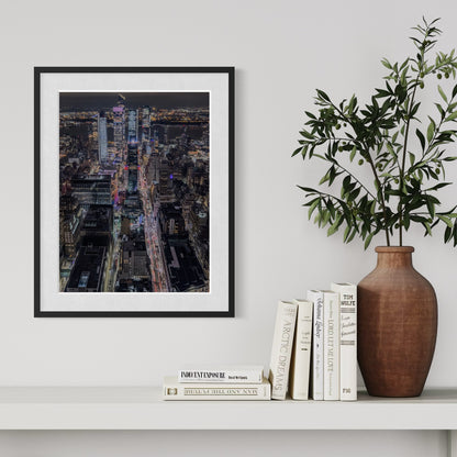 LICHTER IN MANHATTAN