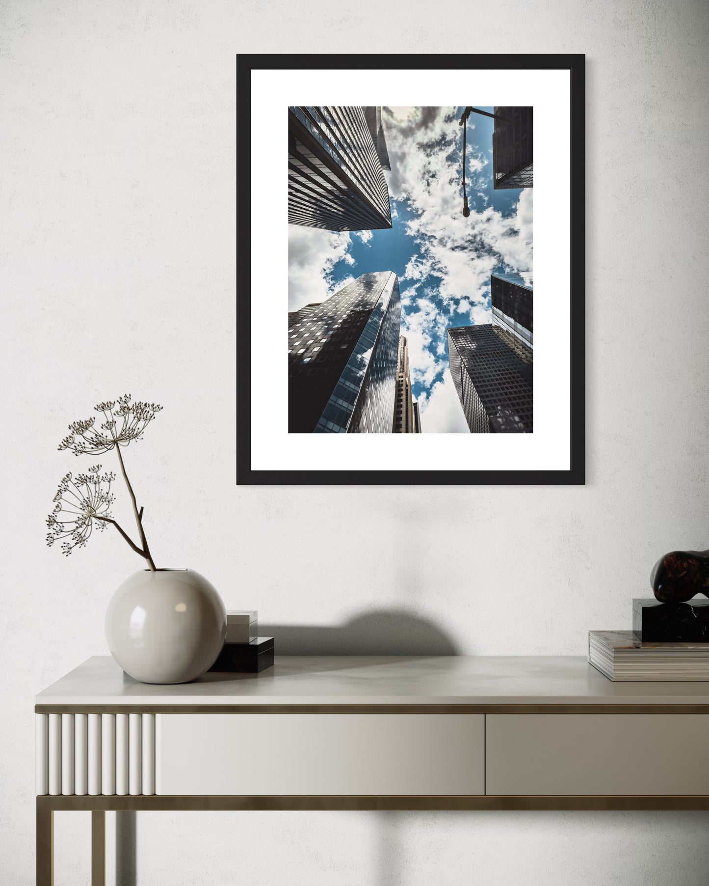 THE SKY OF MANHATTAN