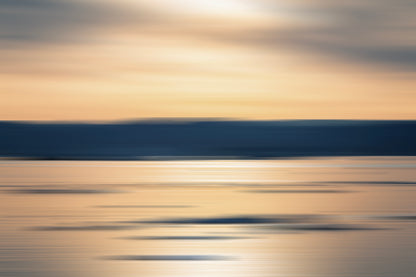 INVISIBLE ICEBERGS XXL